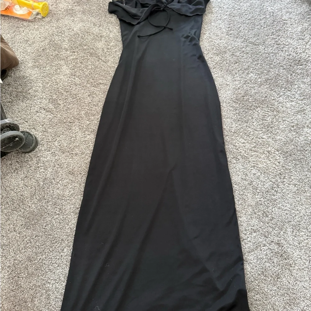 Meshki Bea Strapless Slinky Ruffle Midi Dress - Picture 3 of 4